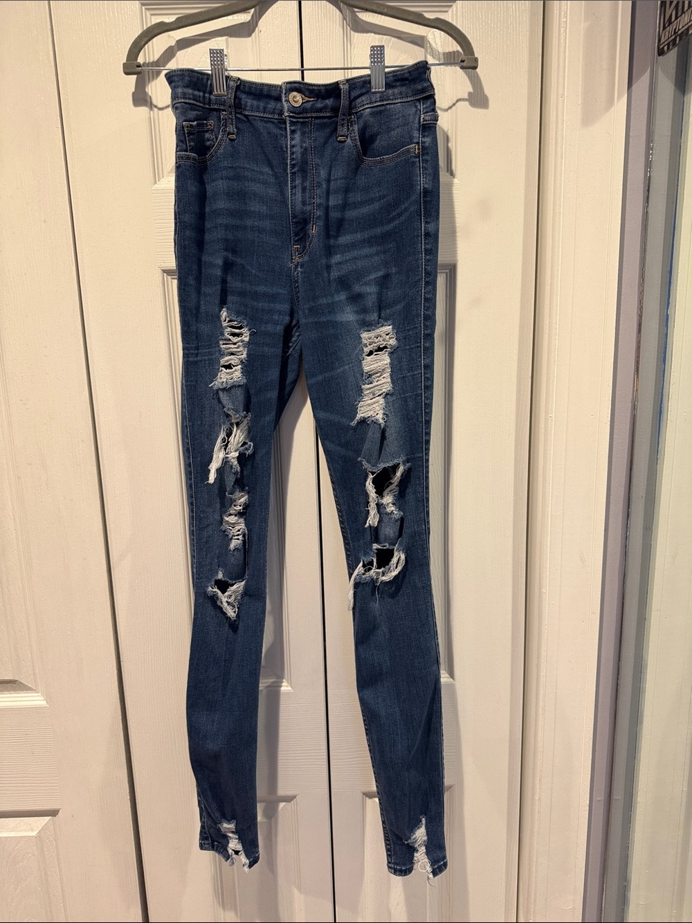 Hollister Dark Blue Ripped Skinny Jeans